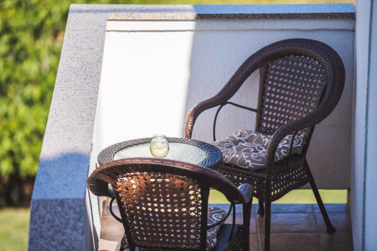 Apartments In Lopar - Insel Rab 40853 Екстериор снимка